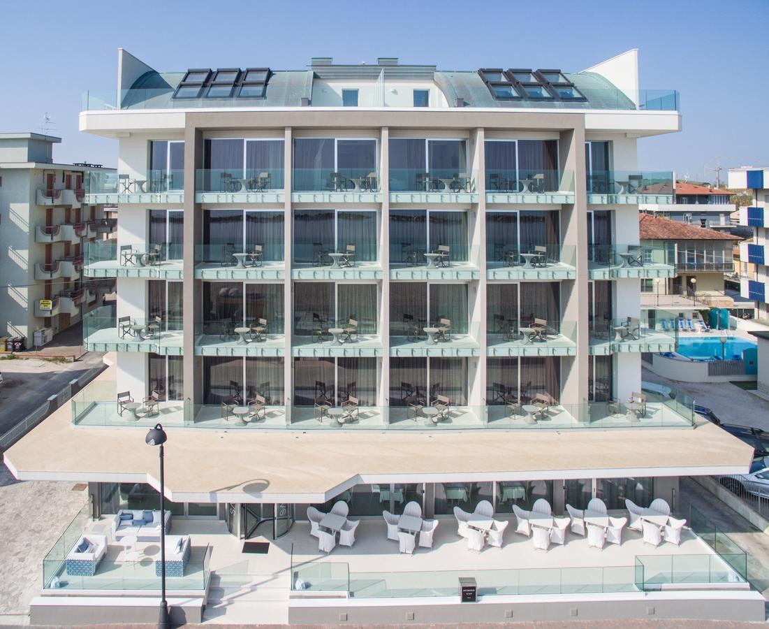 Hotel Savini Bellaria-Igea Marina Esterno foto