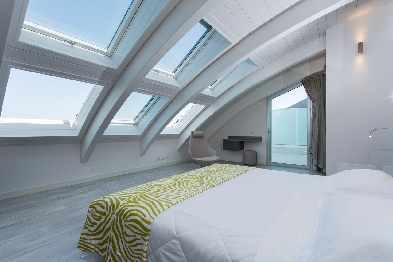 Hotel Savini Bellaria-Igea Marina Esterno foto